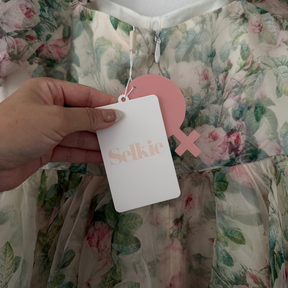 Selkie The Ritz Dress in Garden Roses – Romantic Puff Sleeve Gown M - Picture 6 of 10
